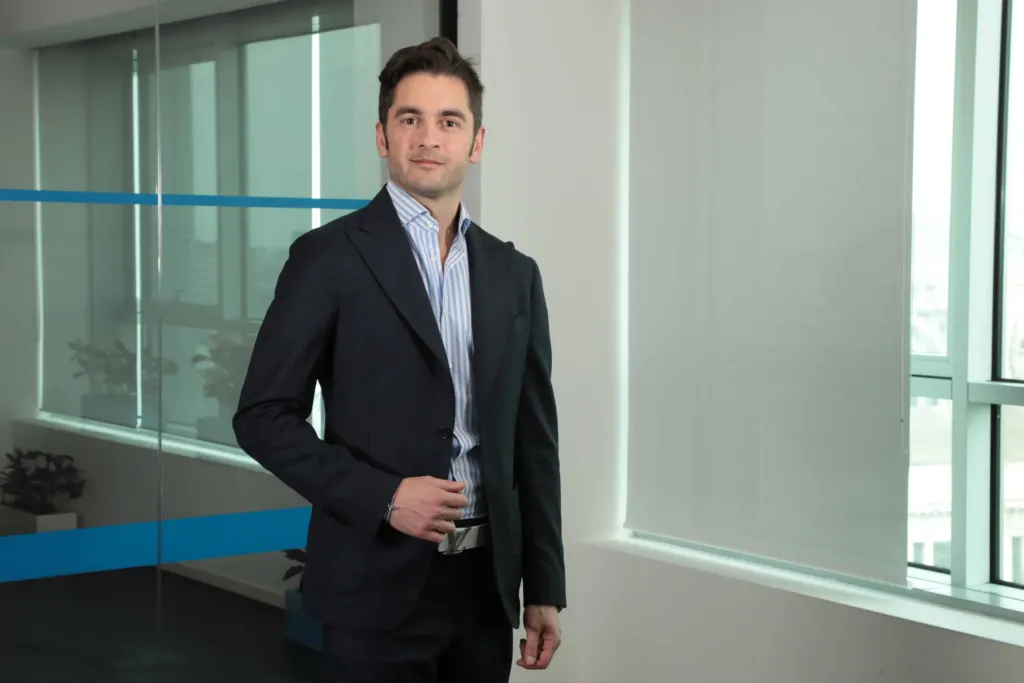 Dr Pierluigi Gigliofiorito – Chirurgo plastico Milano e Caserta